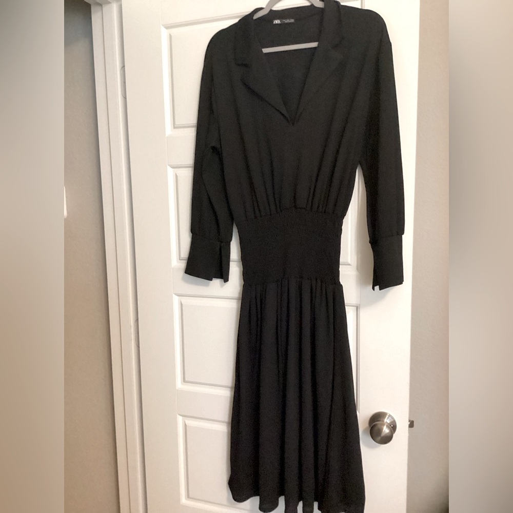 Zara midi dress size 26 Small or medium  black. Never used.